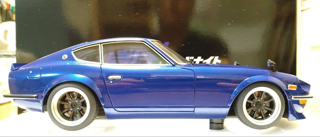 オートアート 1/18 フェアレディZ 悪魔のZ 湾岸ミッドナイト 第1巻仕様