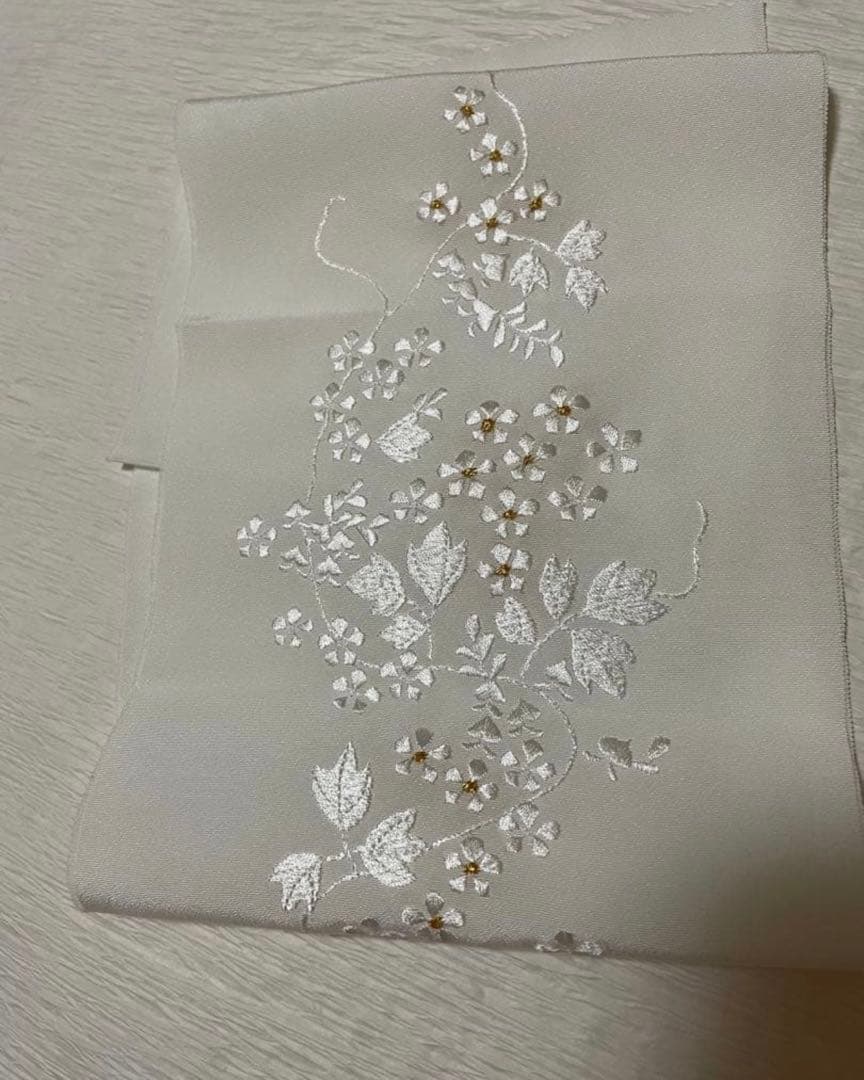 花柄振袖 赤・緑・黒 付属品付き