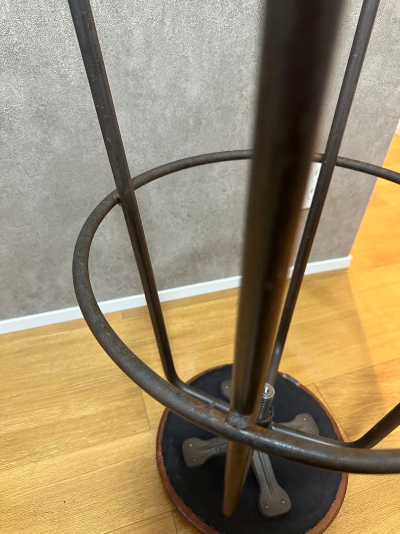 TRUCK FURNITURE レザースツール 本革 アイアン ※複数あり