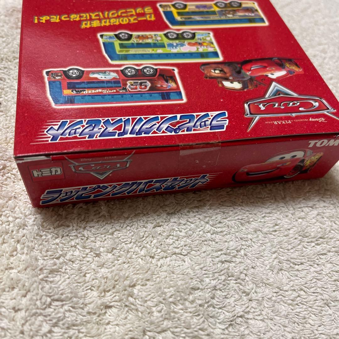 カーズトミカ　ラッピングバスセット