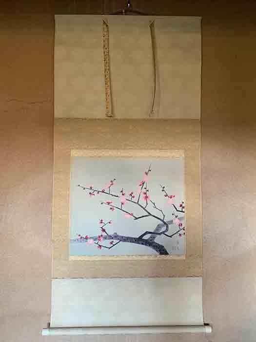 福田翠光 「紅梅」掛軸 日本画 銘あり 二重箱 中古 21.01.10-3.