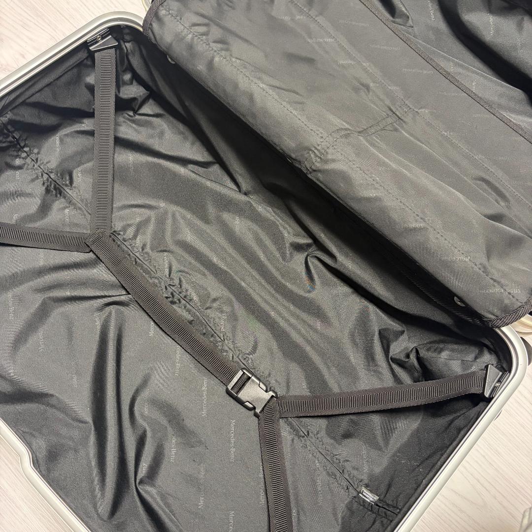 Mercedes-Benz シルバーキャリーケース 65L