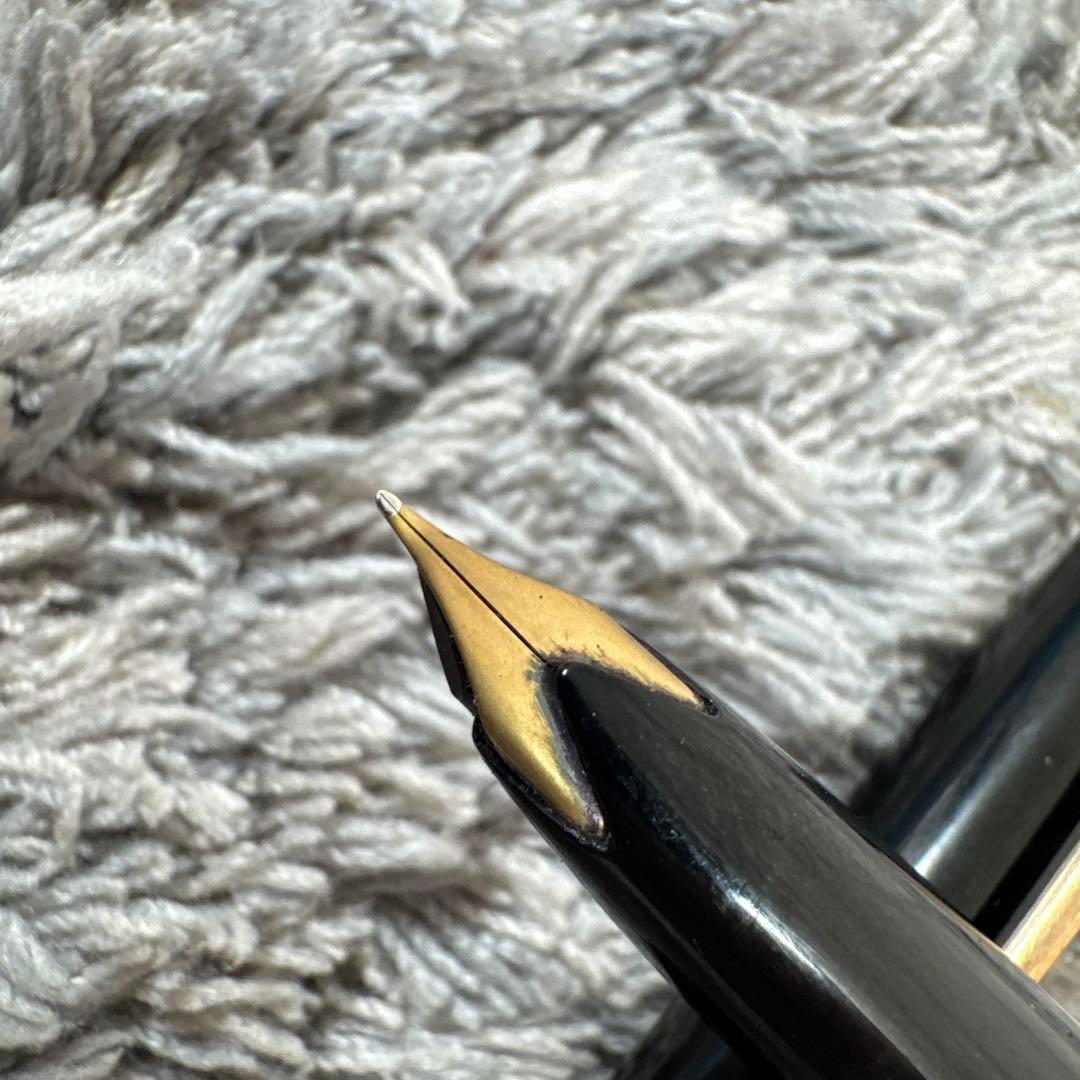 MONT BLANC モンブラン 万年筆 NO22 ブラック ×ゴールド