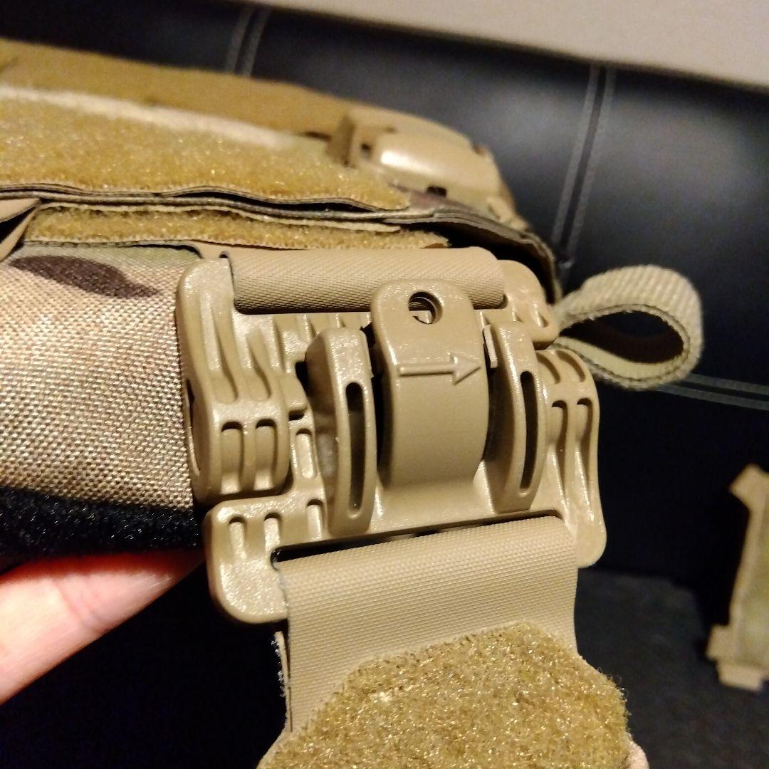 ユサール　SARMATIAN 1．0 プレートキャリアー　マルチカム　改造