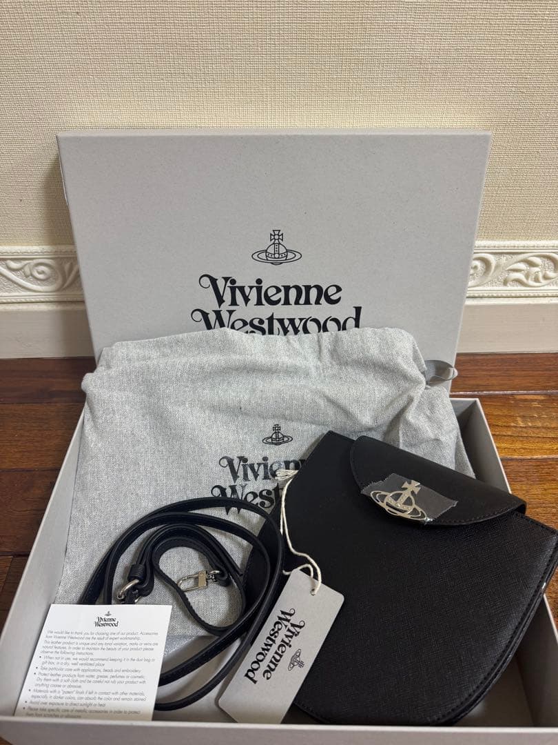 ヴィヴィアンウエストウッド/ショルダーバッグ