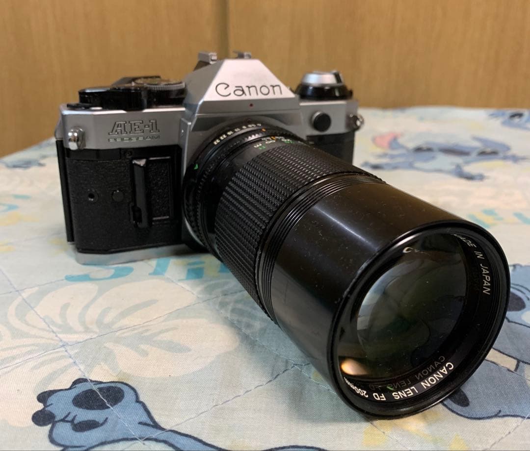 キャノンAE-1 PROGRAMレンズ付き
