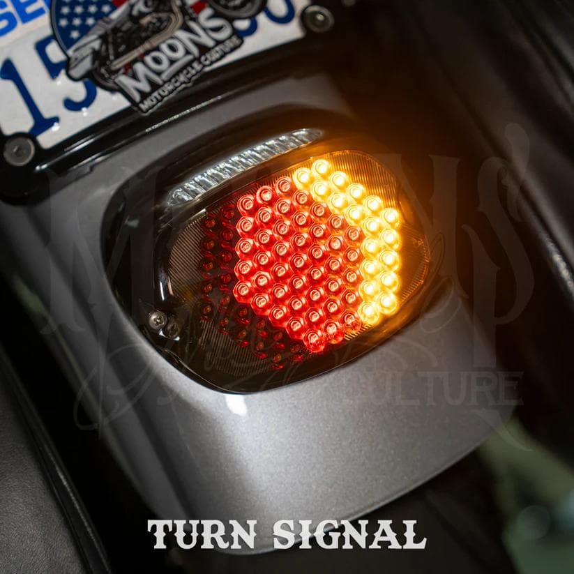 MOONSMC® ロープロファイル LED テールライト V4 M8ソフテイル用