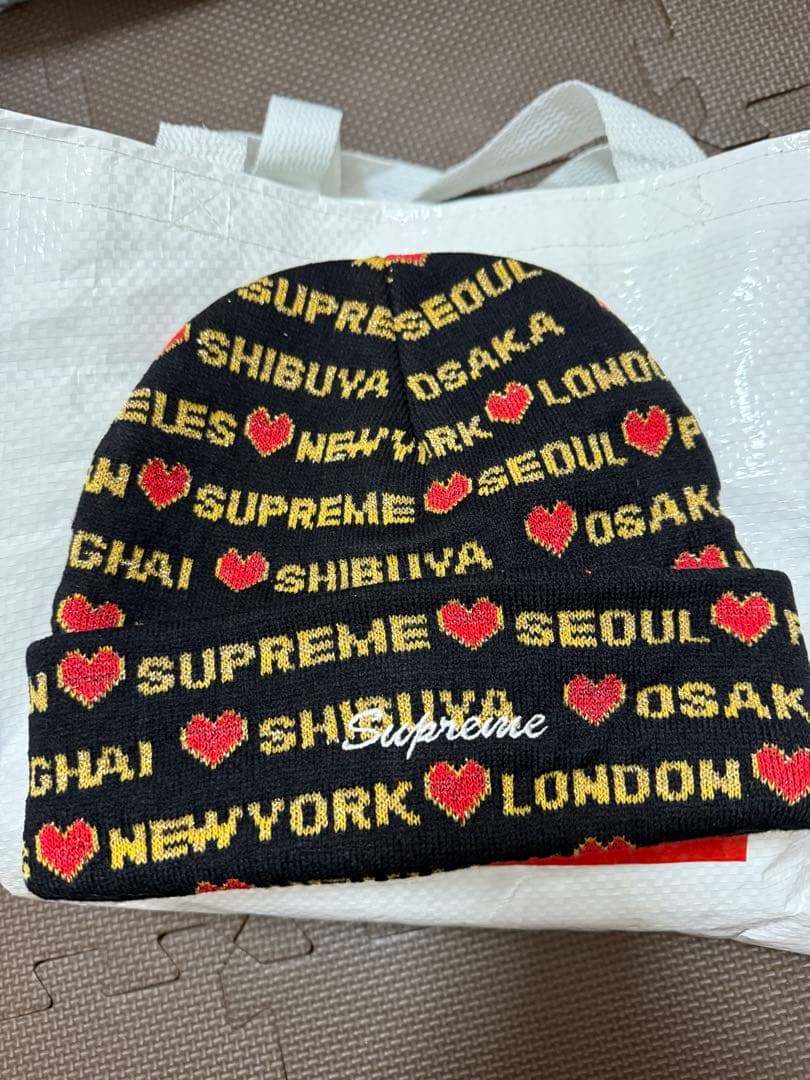 Supreme ハートビーニー