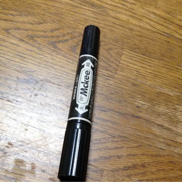 マッキー くろ