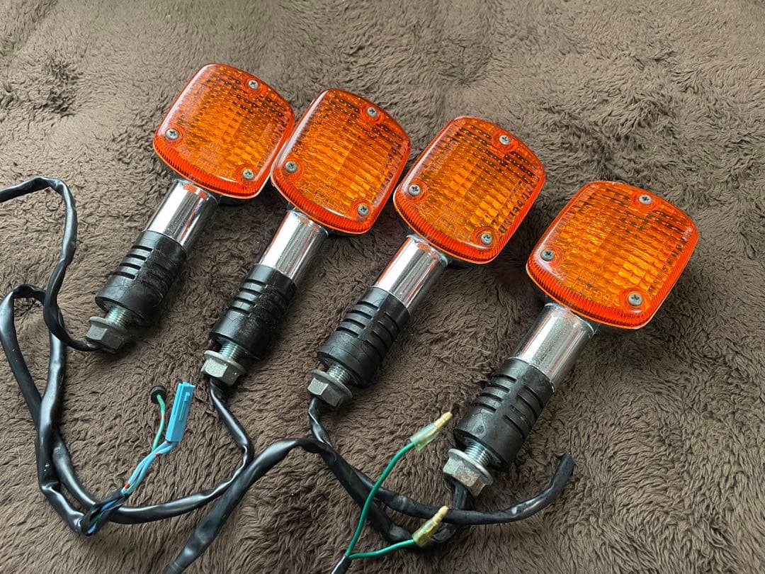 RC42 CB750純正ウインカー