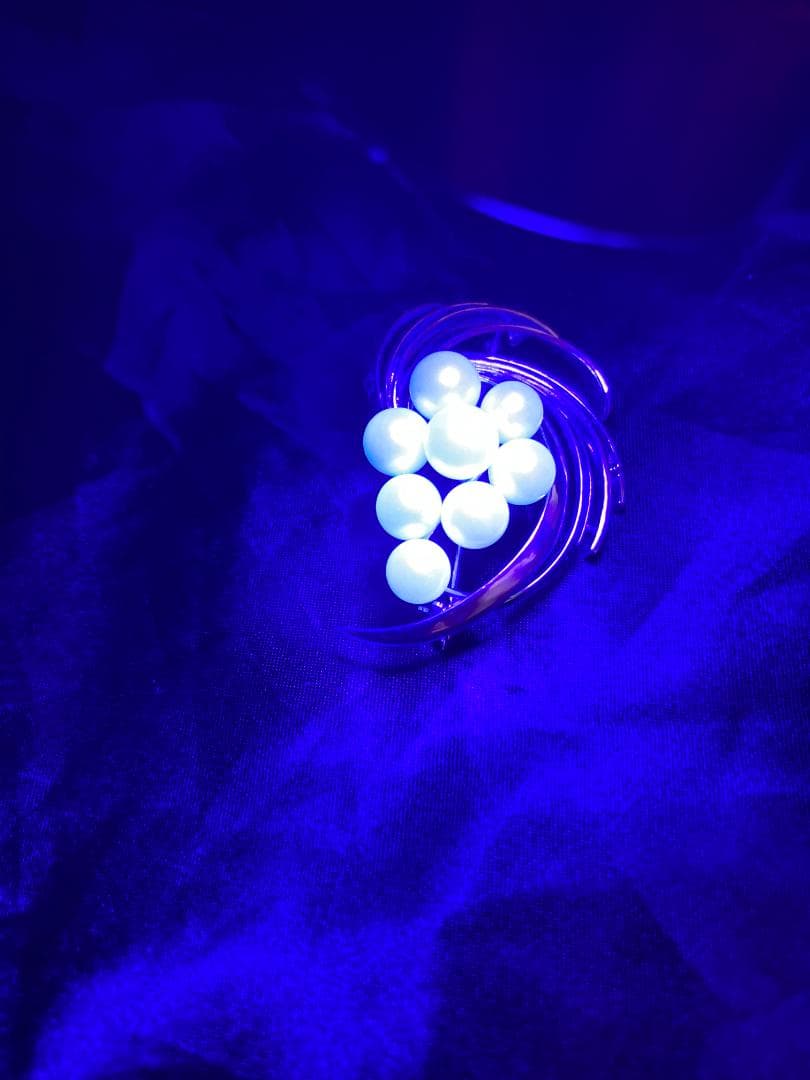 MIKIMOTO ミキモト ブローチ パール 真珠 8珠 シルバー 皇室御用達
