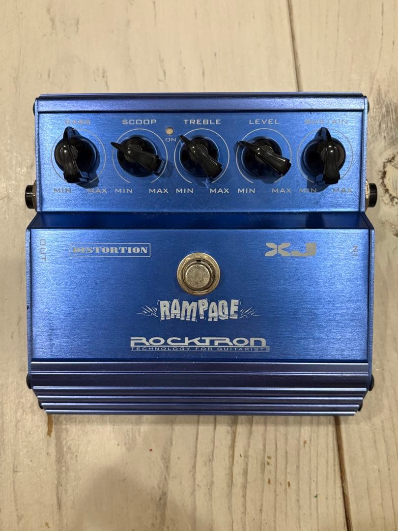 ナリタンROCKTRON RAMPAGE ディストーションペダル