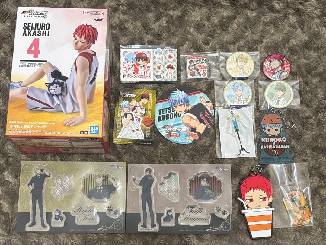 黒バス　まとめ売り　フィギュア　缶バッジ　アクリルチャーム　他　黒子のバスケ