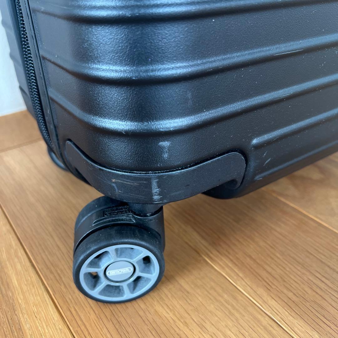 RIMOWAサルサビジネストロリー 機内持込み4輪TSAロック