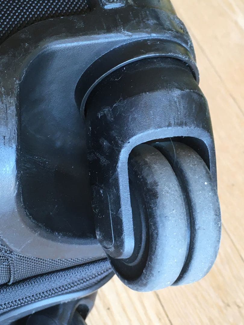 TUMI トゥミ alpha「アルファ2」4輪 ALPHA2 黒 22060D2