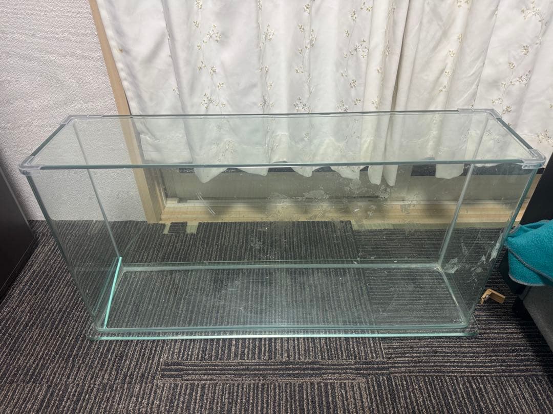 大型水槽　75~80L水槽