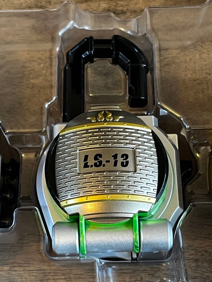 【美品・未使用】仮面ライダー鎧武 CSMロックシード 呉島セット