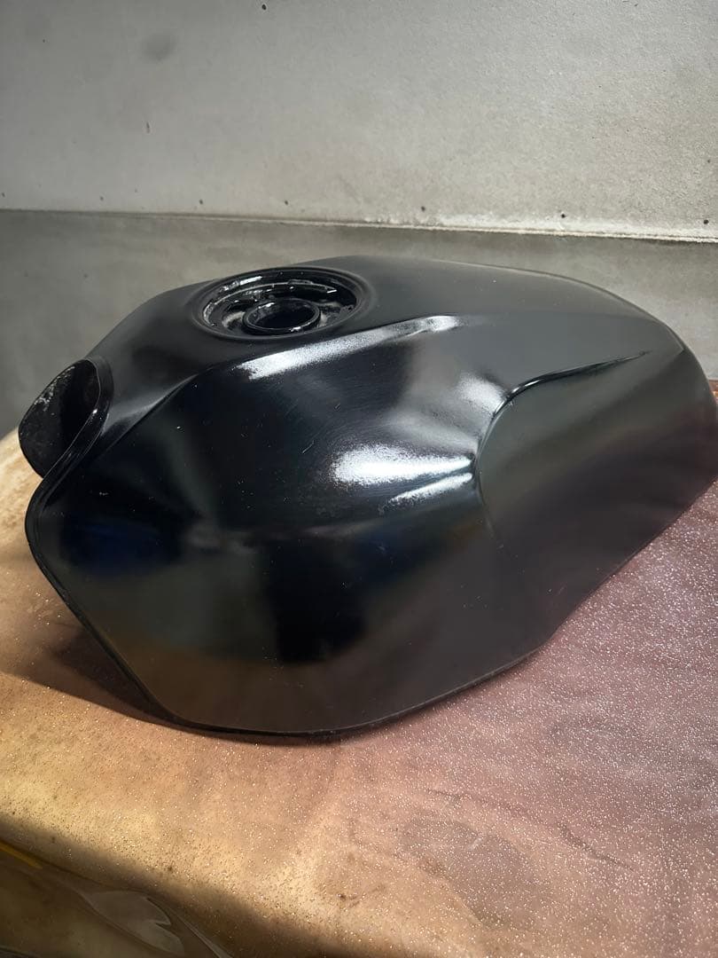 zrx400 タンク
