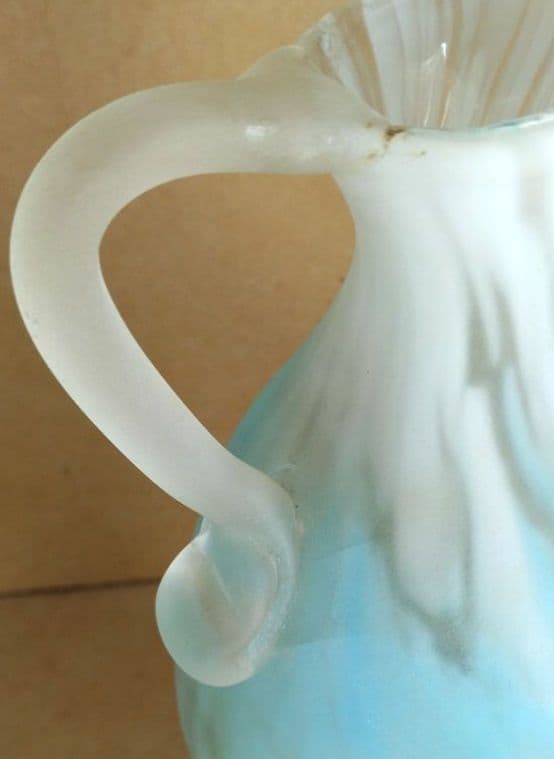 【本物保証】藤田喬平 手吹 花瓶(水色系,手付) 共箱 高さ23㎝