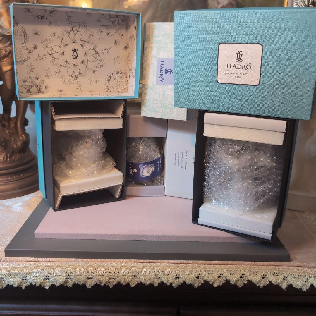 ♥リヤドロ♥天使二体・クリスマスツリー♥ガラスケース付き