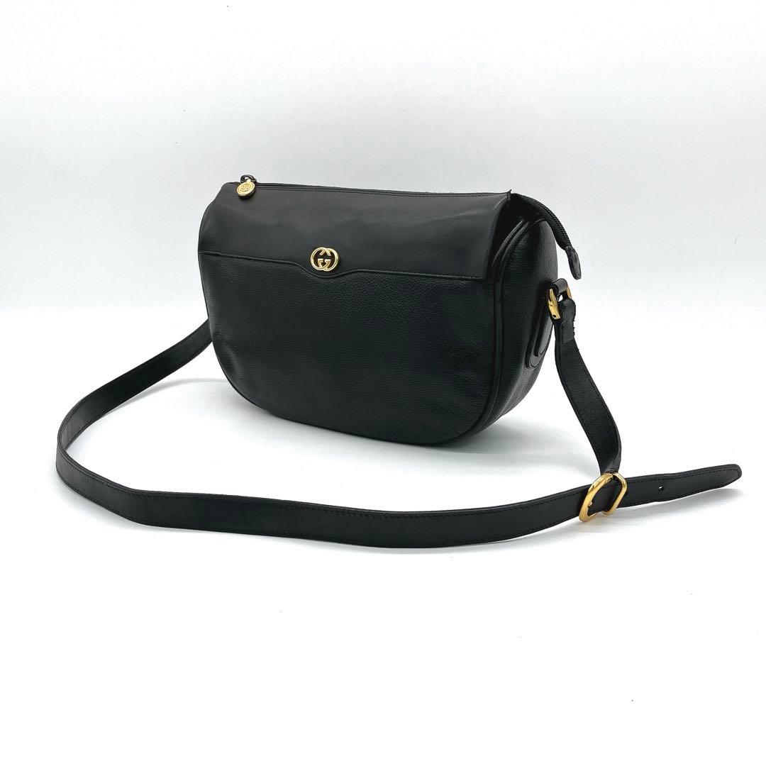 【GUCCI】ショルダーバッグ　インターロッキング　レザー　ブラック