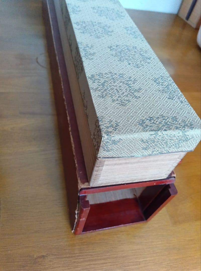 結城素明　題名矢車草　伊勢丹美術部シールあり