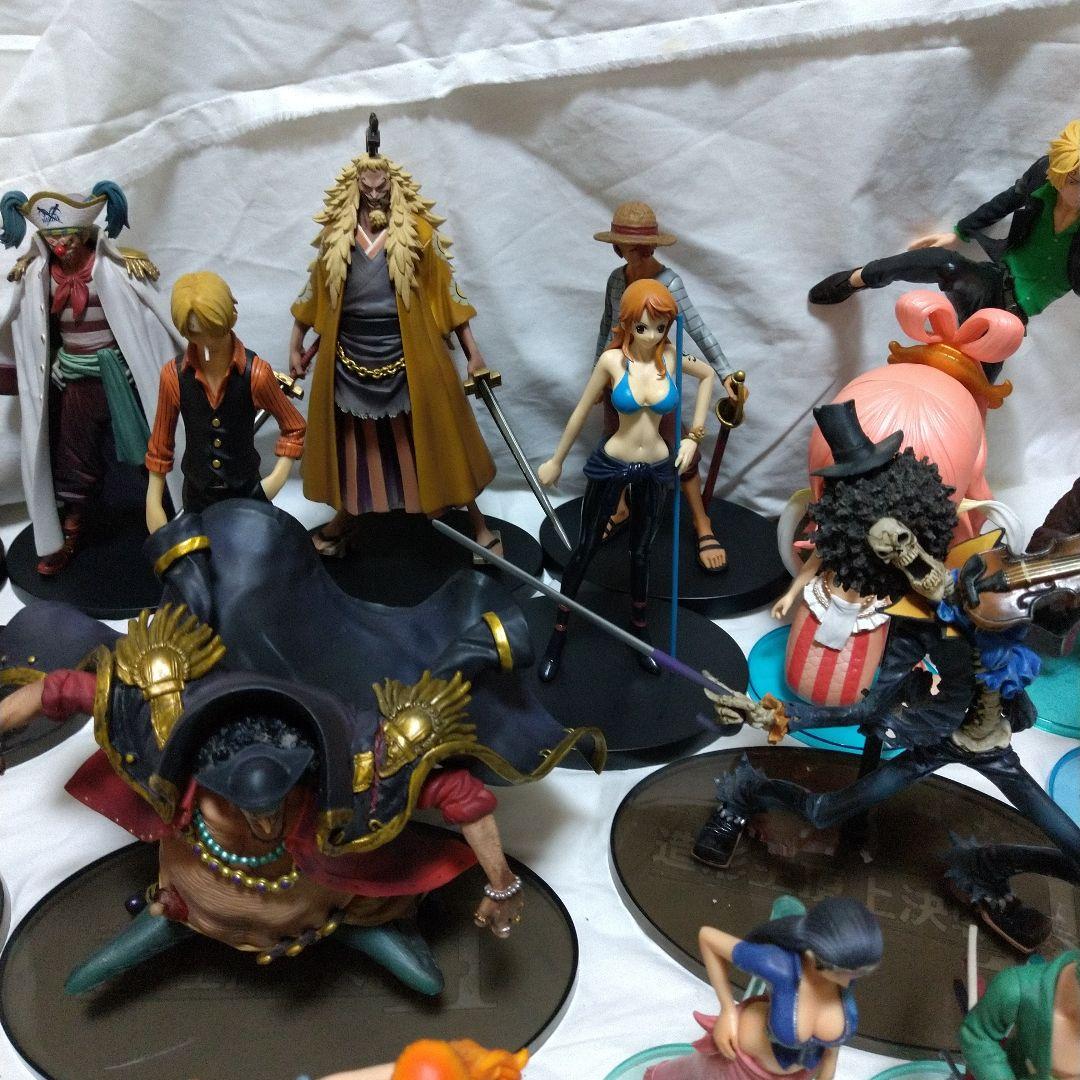 ワンピースフィギュアまとめ売り造形王、DXFなど計36体