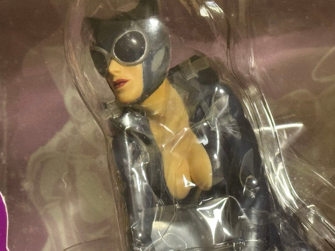 コトブキヤ　artfx　1/6 サイズ　キャットウーマン　PVCフィギュア