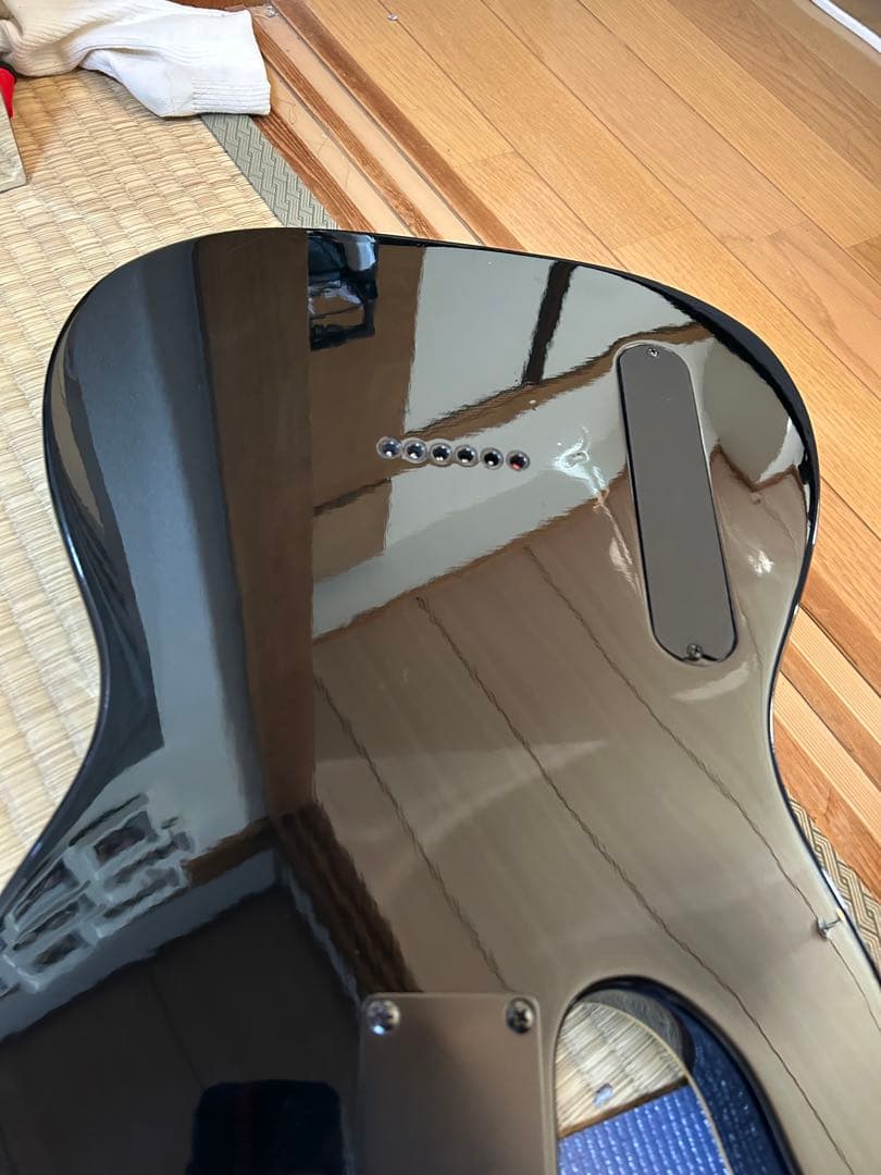 ブラック エレキギター　フェルナンデス、状態良い