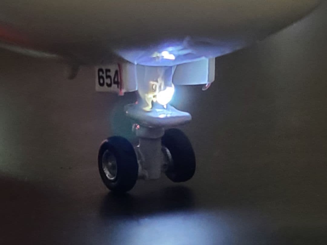 JAL 767-300ER LEDモデル完成品