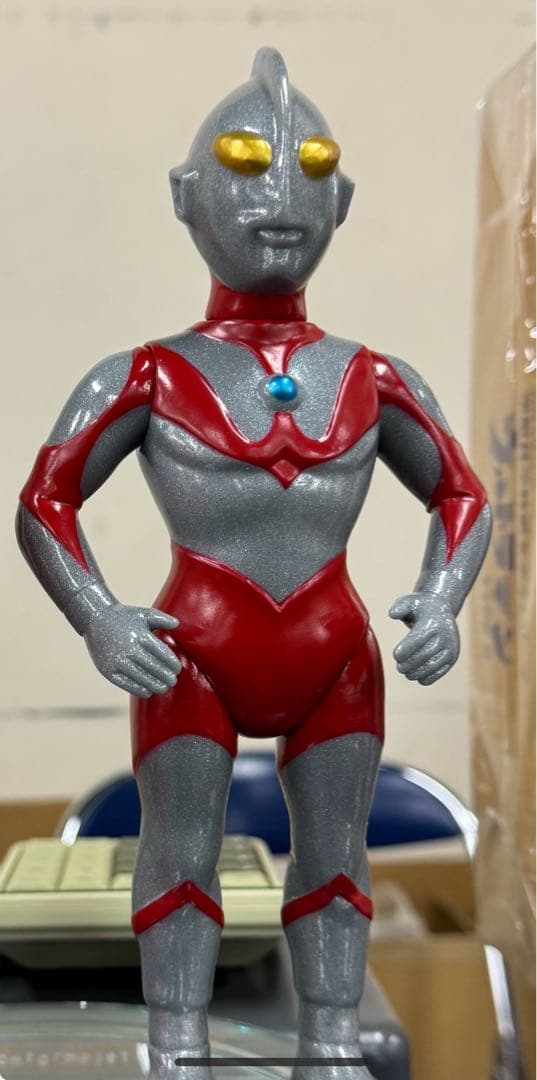 ハンサムタロウ 金目ラメ入りウルトラマン未開封スーフェス　ジェットサム