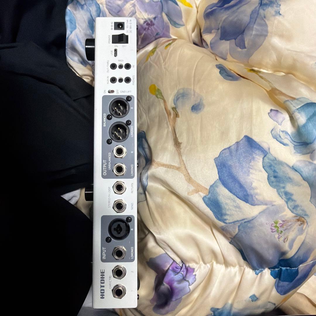 Hotone Ampero II stage ギターエフェクター