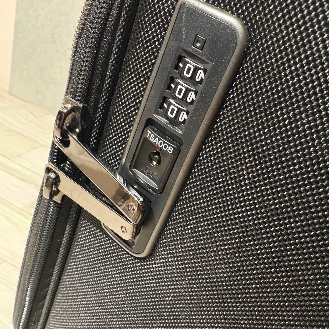 Samsonite 2024新商品 ブラックレーベル キャリーケース