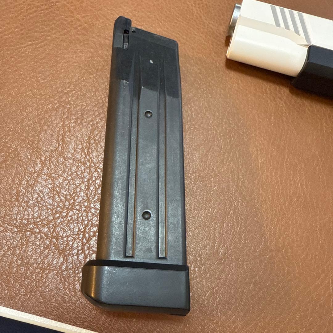 東京マルイ ガスガン ハイキャパ　ホワイト D.O.R