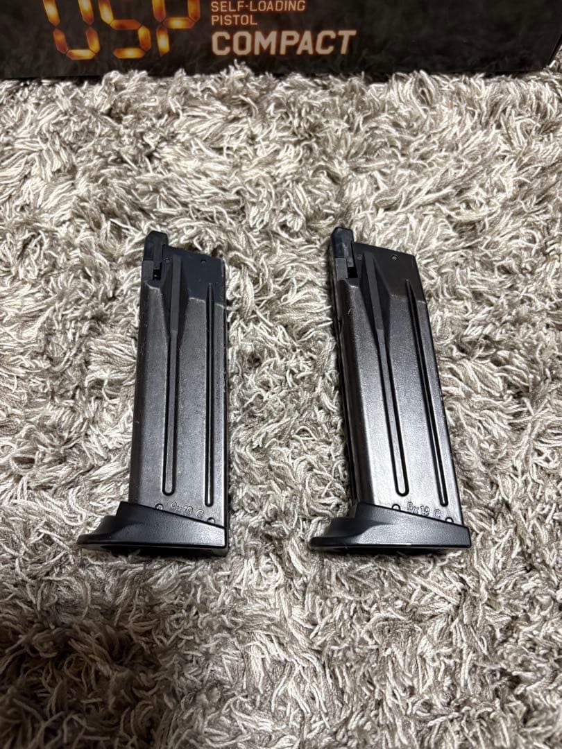 東京マルイ　ガスガン　USPコンパクト