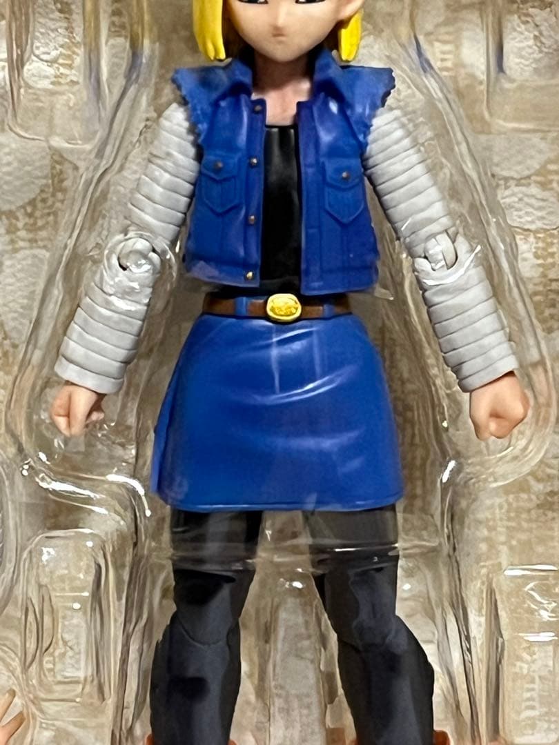 S.H.Figuarts ドラゴンボール　人造人間 16号 17号 18号