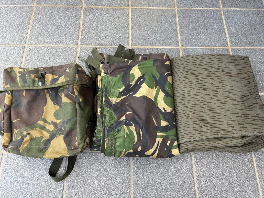 イギリス軍DPMタープ・ガスマスクバッグ、東ドイツ軍幕