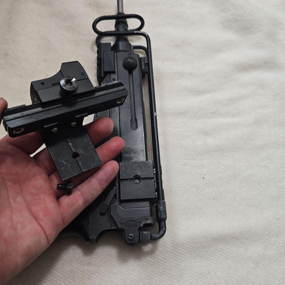 東京マルイ Vz61 スコーピオン コンパクト電動ガン