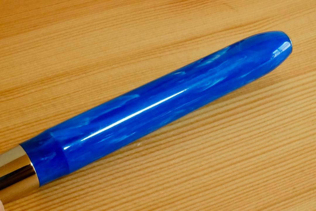 ⭐️新品未使用⭐️日本未発売【ビスコンティ】レンブラントアズールブルーM