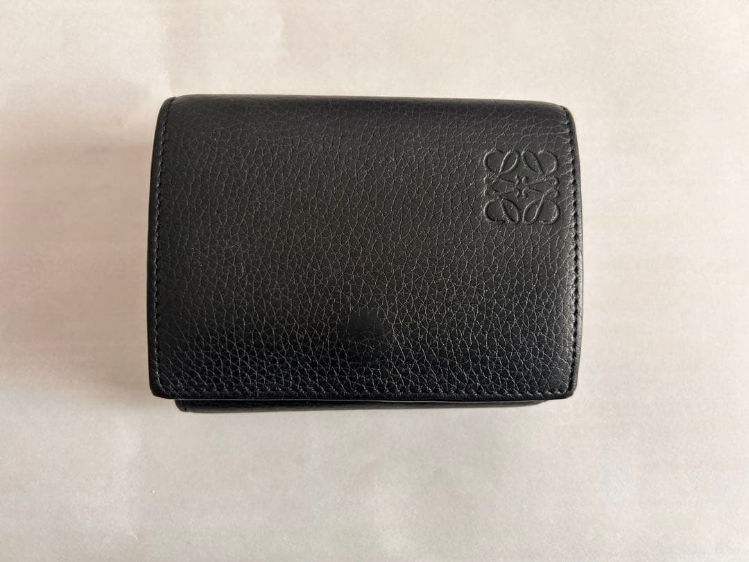 即購入可！ 値下げ交渉可！ロエベ 三つ折り財布 レザー ブラック