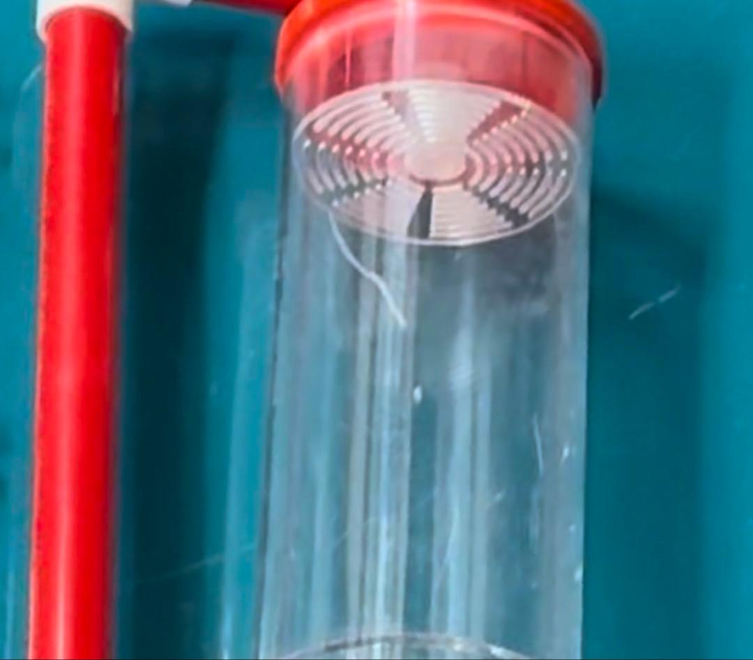 ReefLive バイオペレットリアクター BR600II 赤