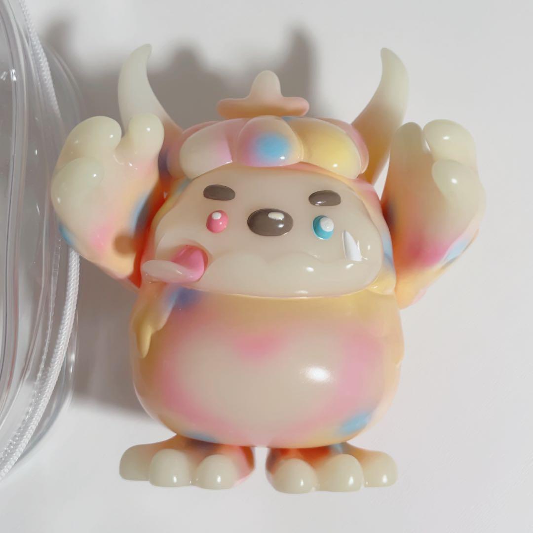 レージーフーデー LAZYFUDAY ソフビ デザトイ 蓄光