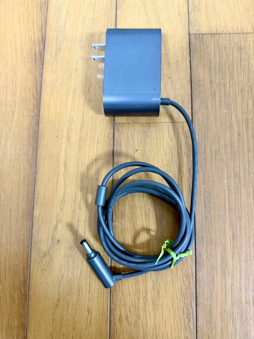 【美品】Dyson ダイソン　V8 SV25 分解洗浄済　即使用可能