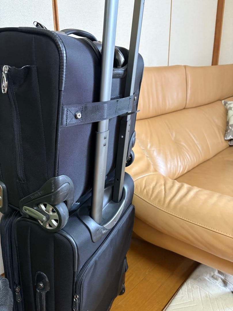 週末値下げTravelpro Crew10 Rolling Tote