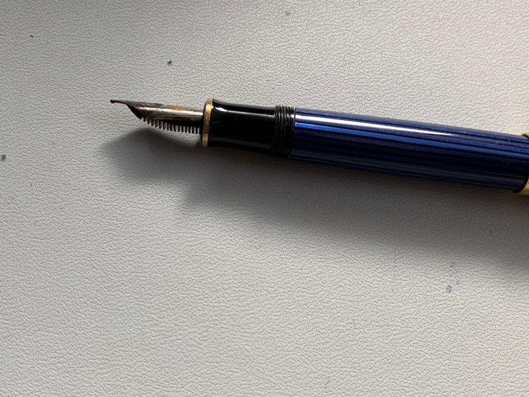 ペリカンスーべレーンＭ４００ブルー