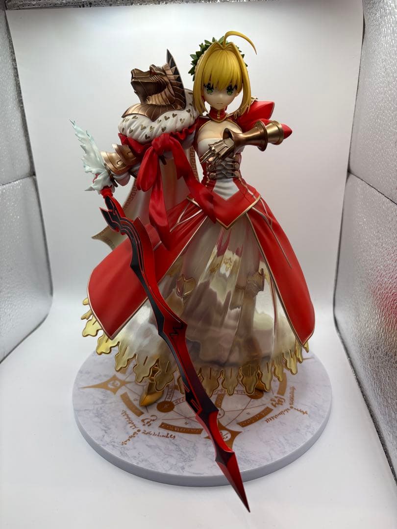 セイバー/ネロ・クラウディウス〔第三再臨〕 Fate/Grand Order