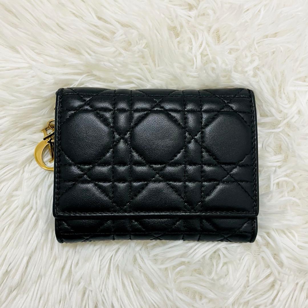 極美✨ディオール✨三つ折り財布 カナージュ ロータス キルティング 黒 現行