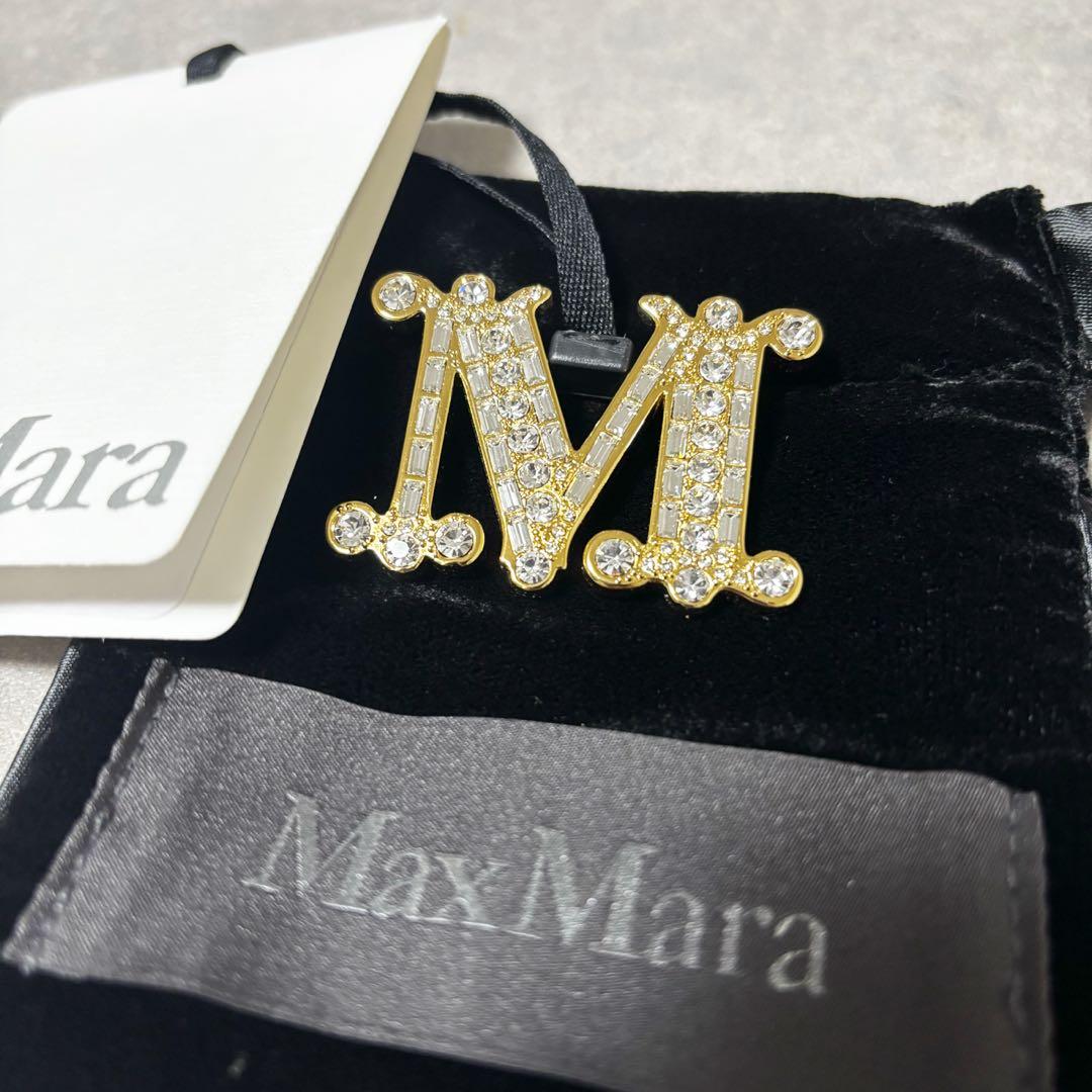 MAX MARA ブローチ BATH マックスマーラ ロゴ