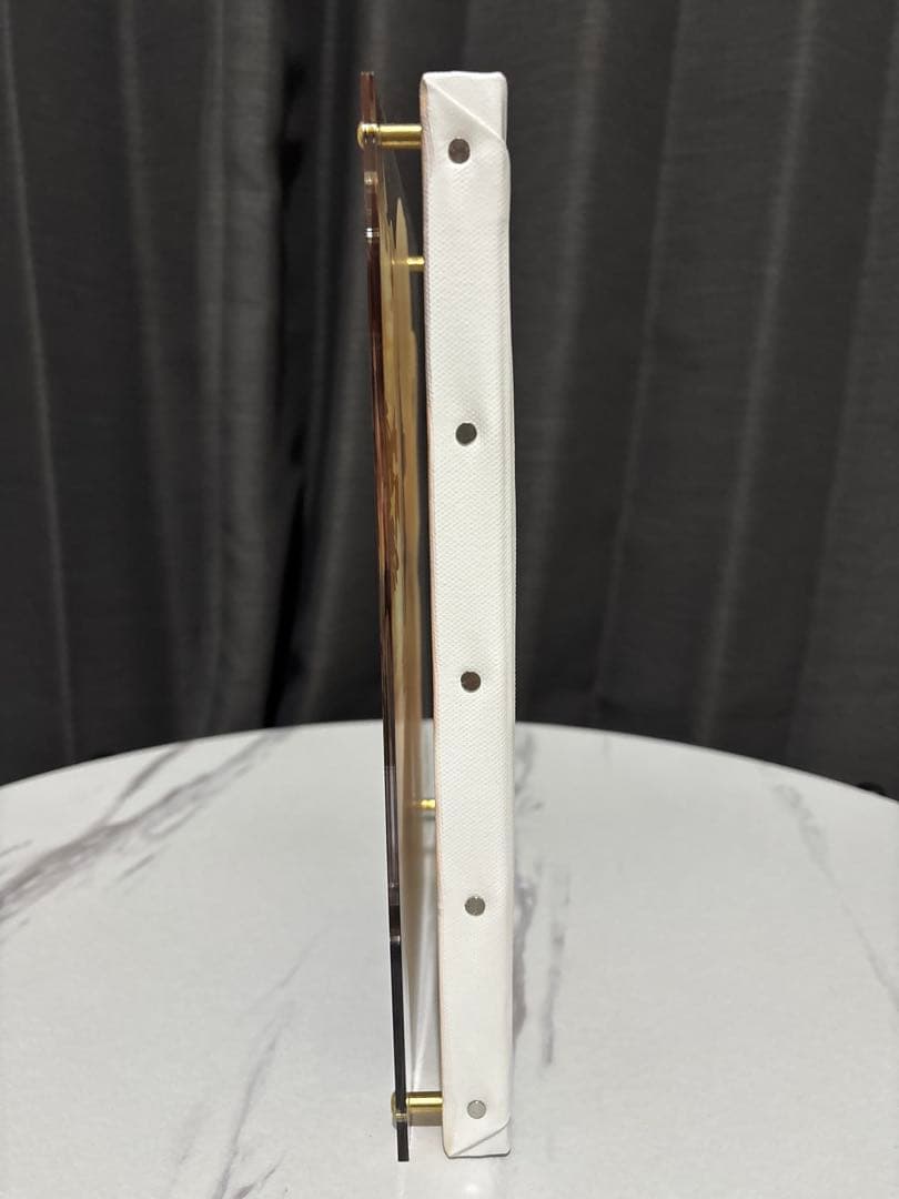 Anmi 直筆サイン入りレイヤーグラフ