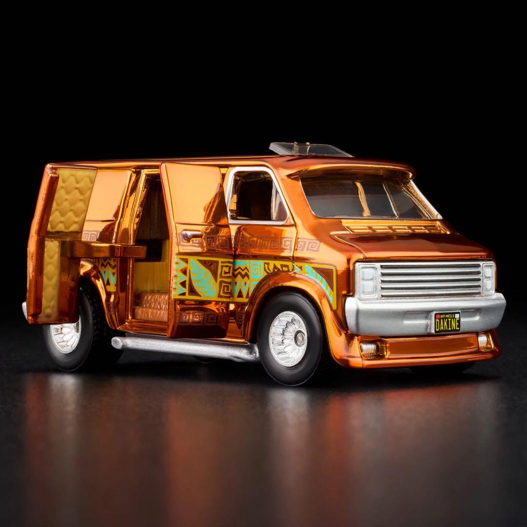 ホットウィール　RLC限定　'70s ダッジトレードマンバン
